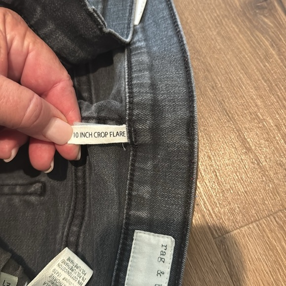 Rag & Bone Crop Flare Raw Hem Jean In Blackthorne Wash. Size 27 - Picture 6 of 8